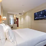 Отель Olympia Lis Boutique 4*