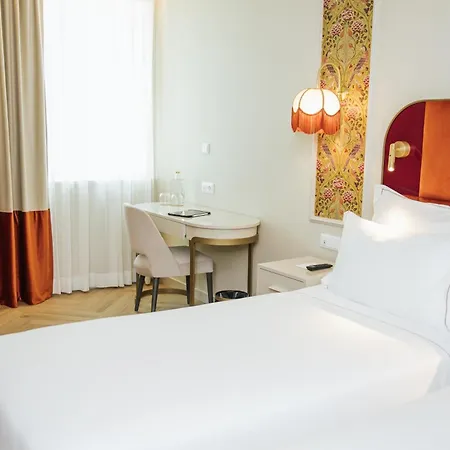 Olympia Lis Baixa 4*