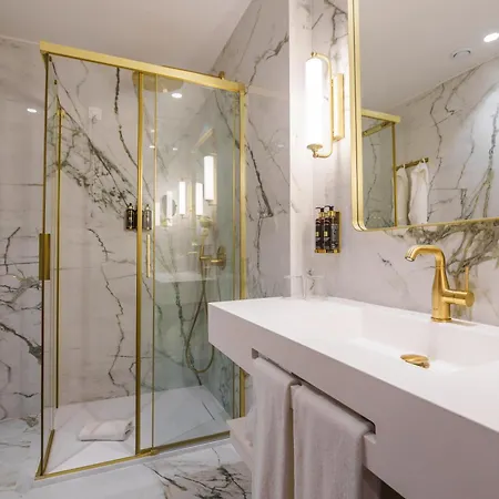 Olympia Lis Boutique 4*