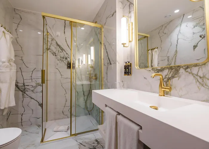 Olympia Lis Boutique 4*